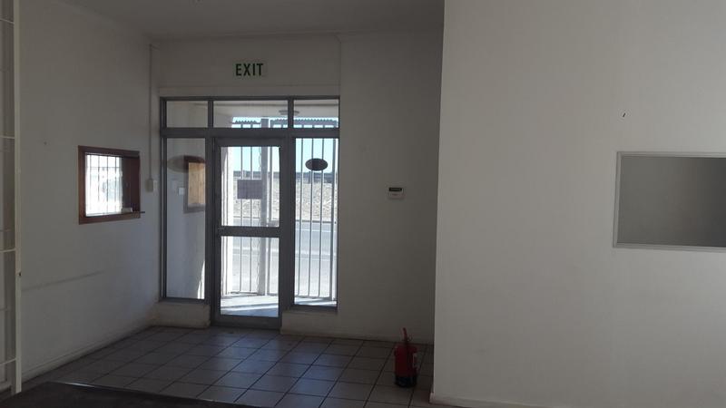 To Let commercial Property for Rent in Paarden Eiland Western Cape